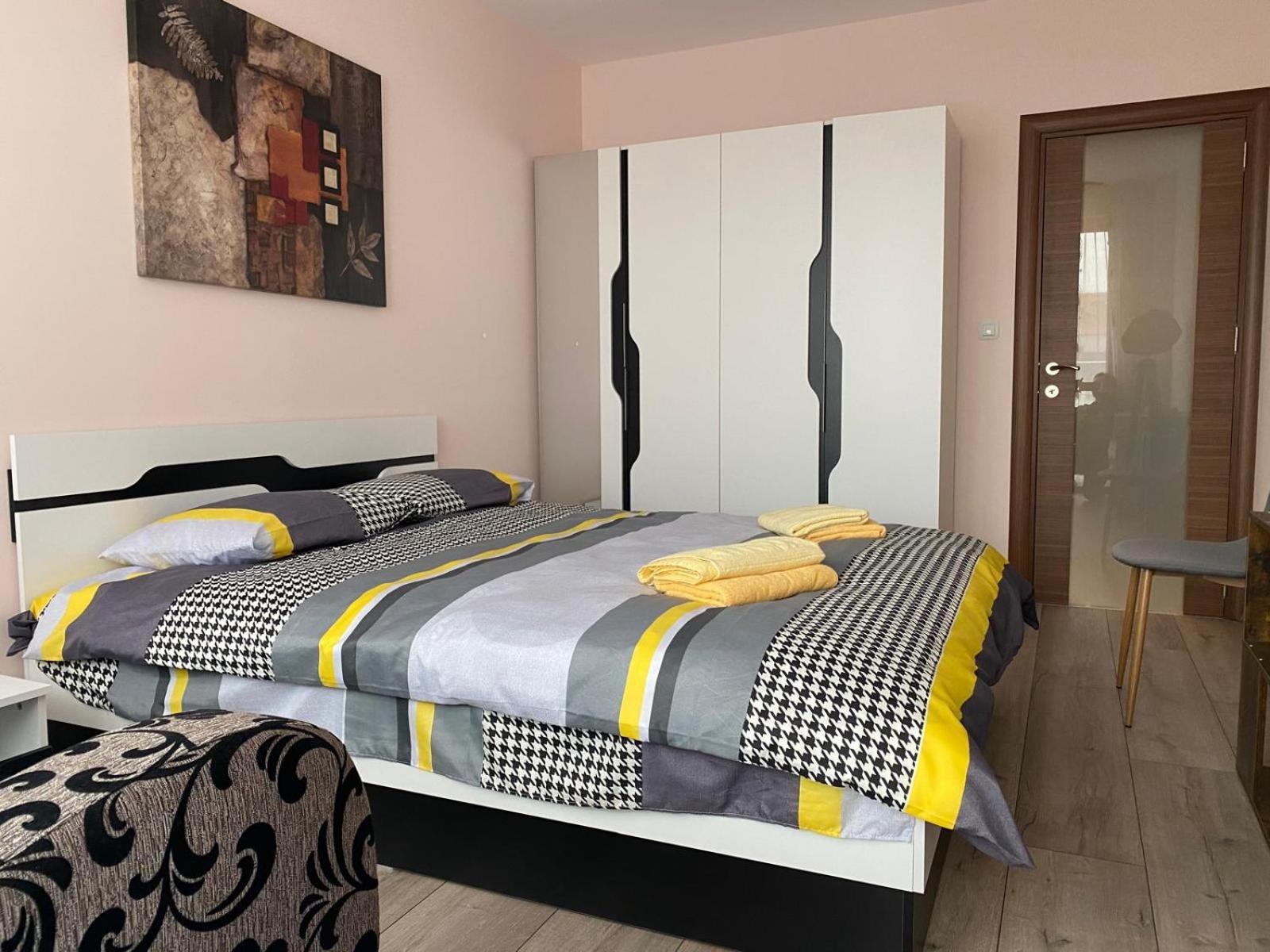 Stylish Apartment Near City Center プロヴディフ エクステリア 写真