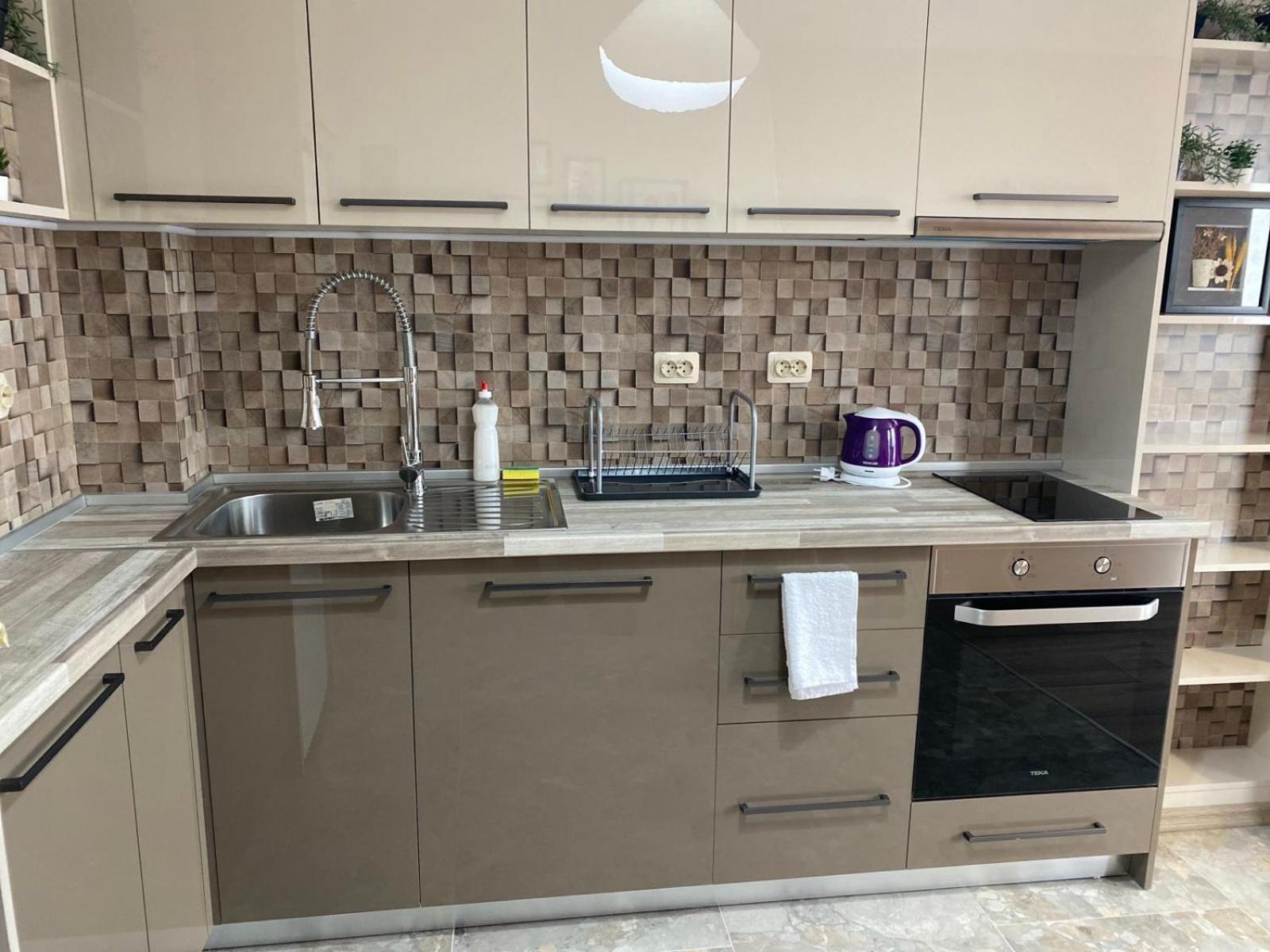 Stylish Apartment Near City Center プロヴディフ エクステリア 写真